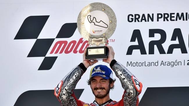 Bagnaia Kalahkan Marquez di Duel Sengit Moto GP Aragon