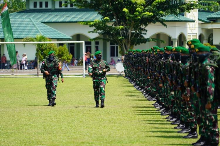 Pangdam I/BB Berangkatkan Satgas Yonif 126/Kala Cakti untuk Pengamanan Perbatasan RI-PNG