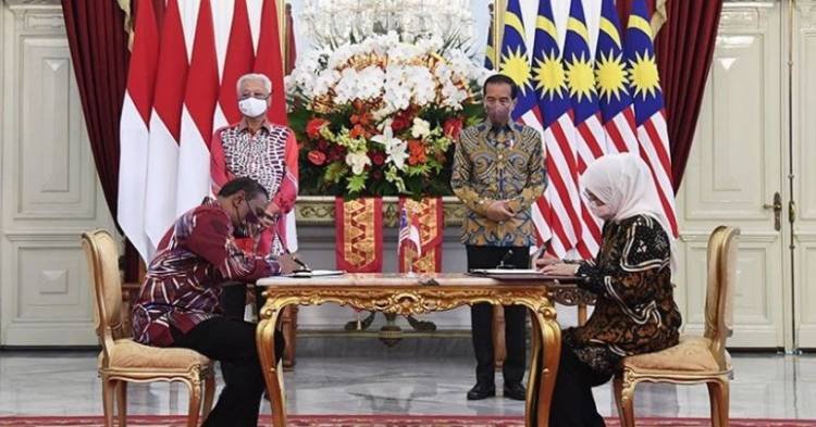 RI-Malaysia Teken MoU soal PMI, Jokowi: Jangan Berhenti di Atas Kertas Saja
