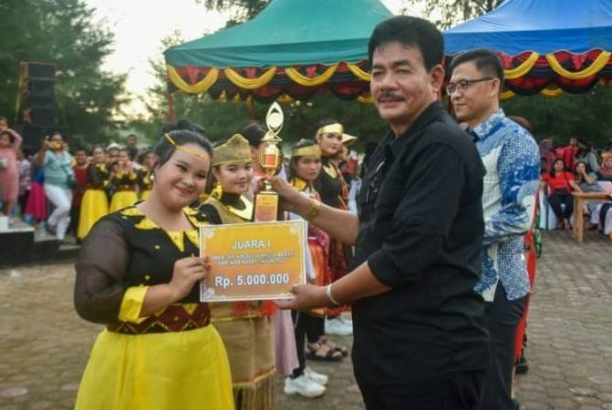 Tari Sangehao dari Kabupaten Nias Juara Pertama di Aekhula Manari Nisbar
