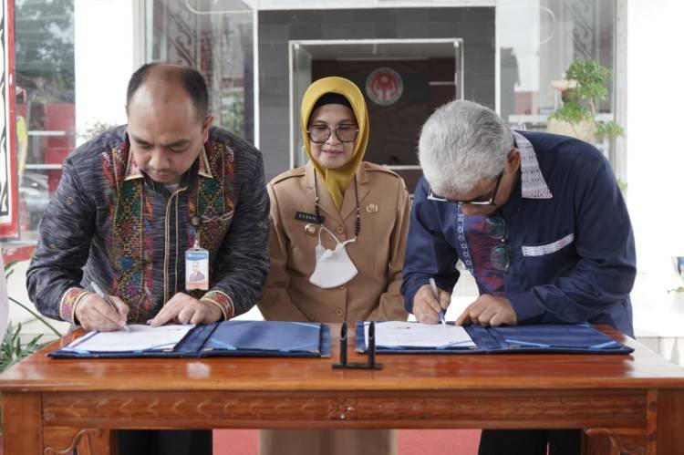 Wali Kota Pematangsiantar Resmikan Gedung Galeri Dekranasda