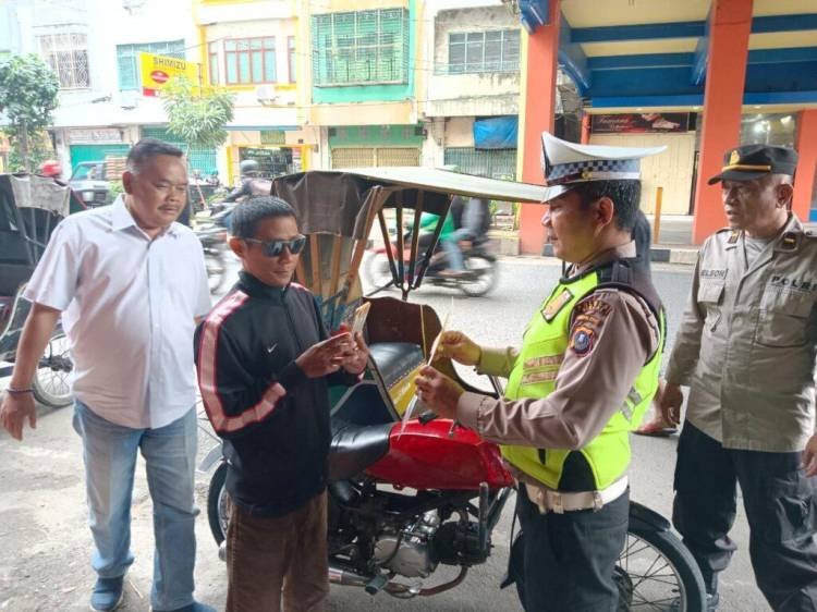 Polsek Binjai Barat Gelar Patroli Antisipasi Penyebaran Covid-19 dan Aksi Kejahatan