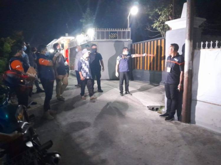 Densus 88 Polri Tangkap 2 Terduga Teroris di Lombok Timur