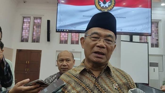 Menko PMK Terbang ke Papua Tangani Kelaparan