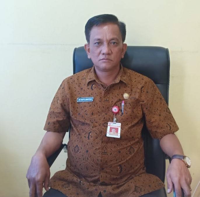 Sijempoldes Disdukcapil Humbahas Lakukan Aktivasi IKD di Desa Nagasaribu