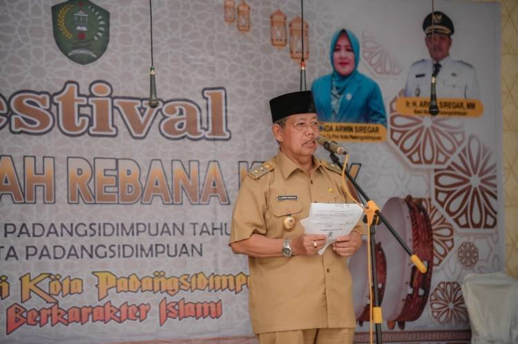 Wakil Wali Kota Padangsidimpuan Buka Festival Seni Qasidah Rebana Klasik