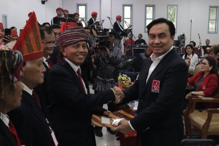 Lantik Pengurus PSBI Medan 2023-2028, Effendi Simbolon Ajak Berlomba-lomba dalam Kebaikan
