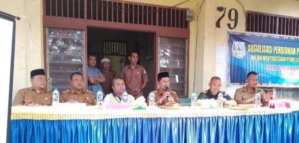 Pj Bupati Buka Sosialisasi Pendidikan Politik Bagi Masyarakat