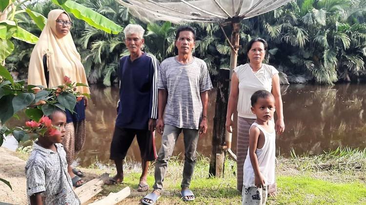 Lurah Negerilama Respon Keluhan Warga Penderita Gatal-gatal