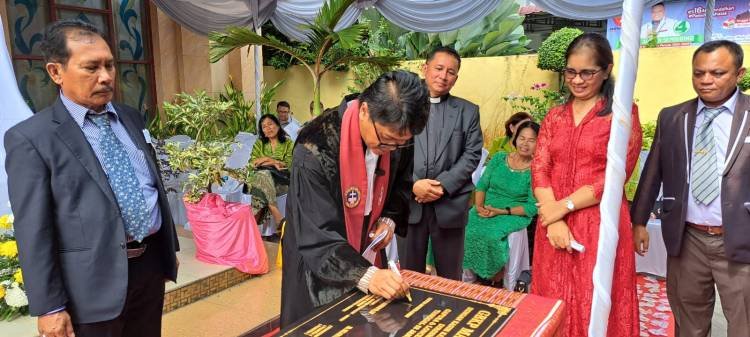 Menara Lonceng dan Gapura GBKP Km.8 Padang Bulan Diresmikan