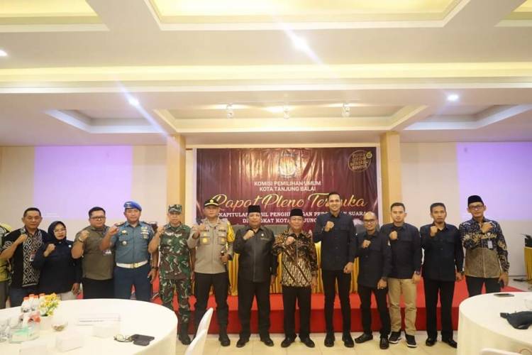 Wali Kota Tanjungbalai Hadiri Rapat Pleno Terbuka