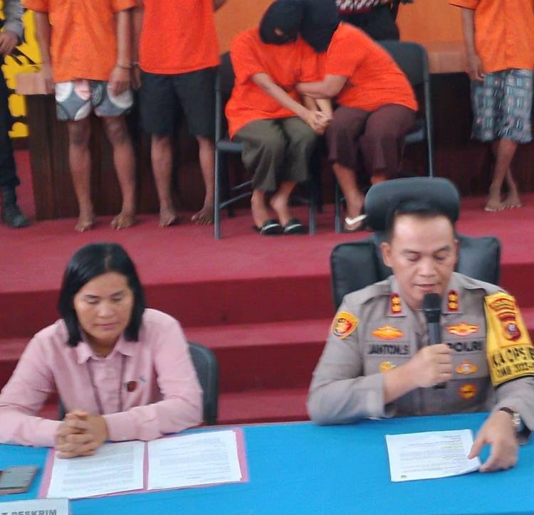 Kesulitan Ekonomi, Seorang Ibu Terlibat Jual Putri Kandungnya ke Pria Hidung Belang