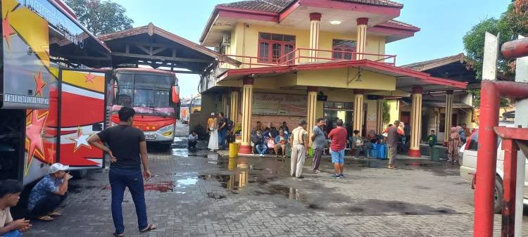 Hari Terakhir Libur Lebaran, Arus Balik Mudik Membludak dari Medan