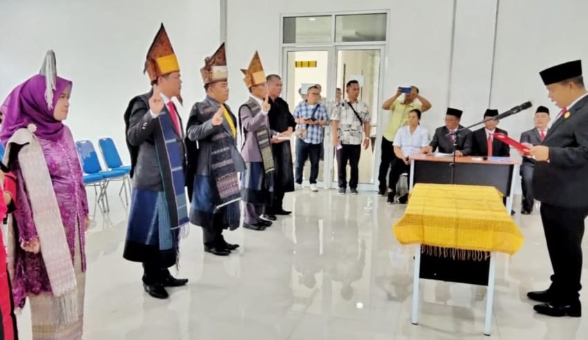 Bupati Simalungun Lantik 4 Pimpinan Tinggi Pratama