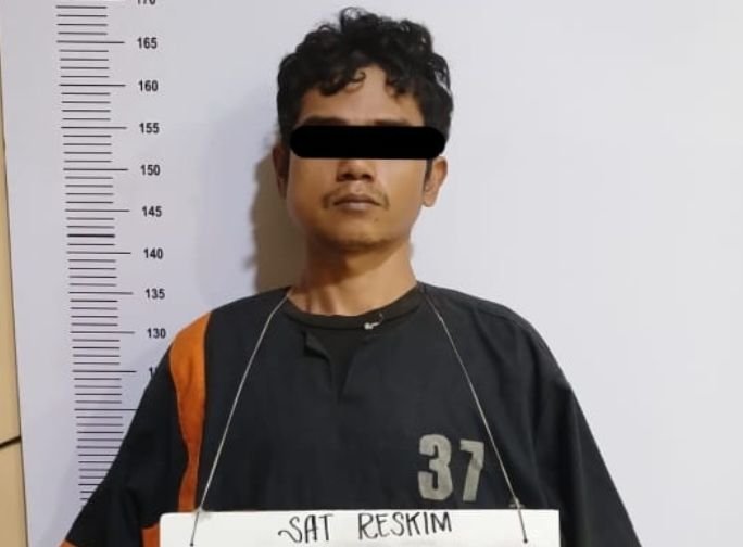 Pencuri Box Parabola dari Atas Atap Rumah Warga di Labuhanbatu Ditangkap