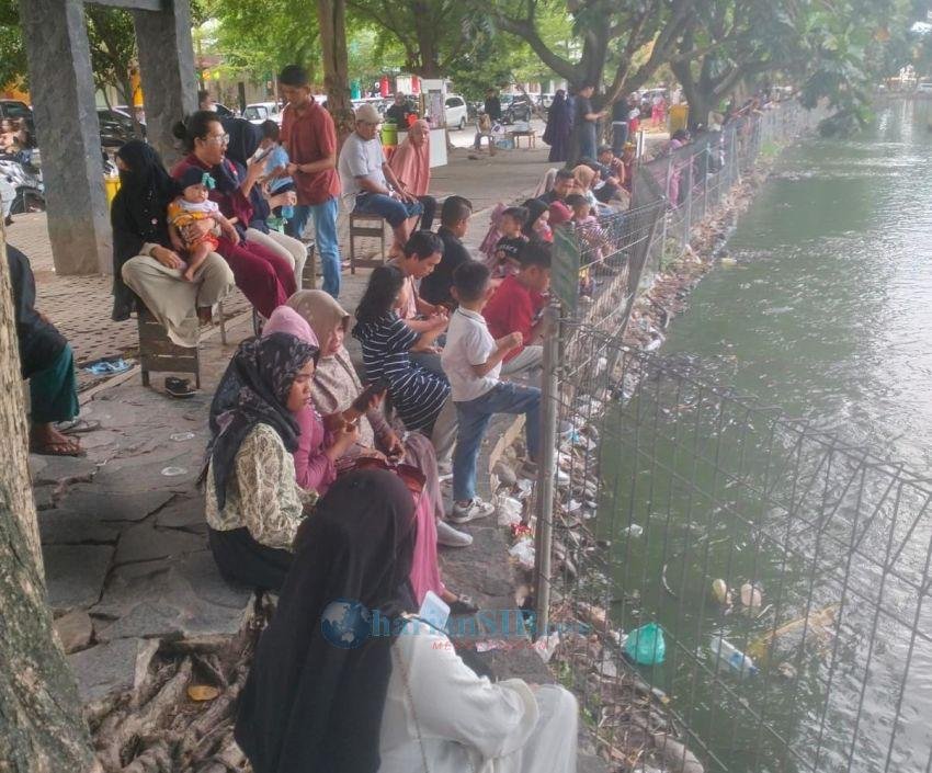 Libur Idul Adha, Taman Burung Cemara Asri Dipadati Pengunjung