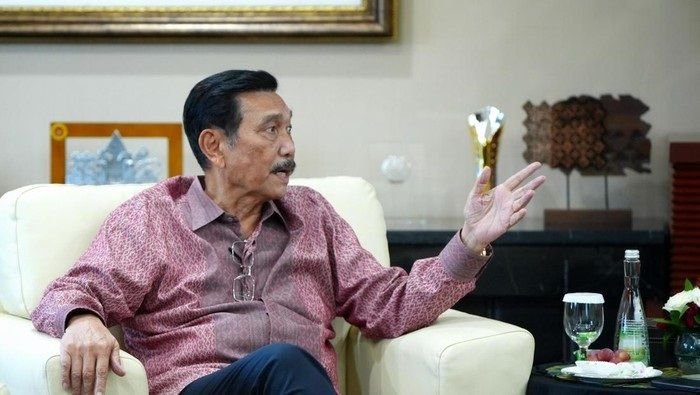 Luhut Bakal Manfaatkan AI Ubah Tanaman Herbal Langka Jadi Obat