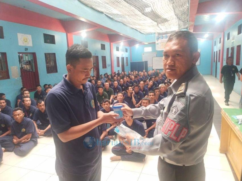 140 WBP di Lapas Narkotika Kelas IIA Pematangsiantar Tes Urine Tahap III