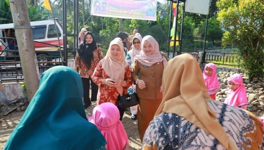 Ketua Pokja Bunda Paud Madina Monitoring PBM dan MPLS di PAUD Al-Mubarok