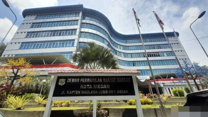 Sudah Sebulan Dilantik AKD DPRD Medan Belum Terbentuk, Ketua Sementara Diminta Cekatan