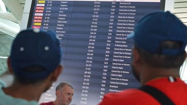 Gunung Lewotobi Erupsi, 115 Penerbangan di Bandara Ngurah Rai Bali Batal