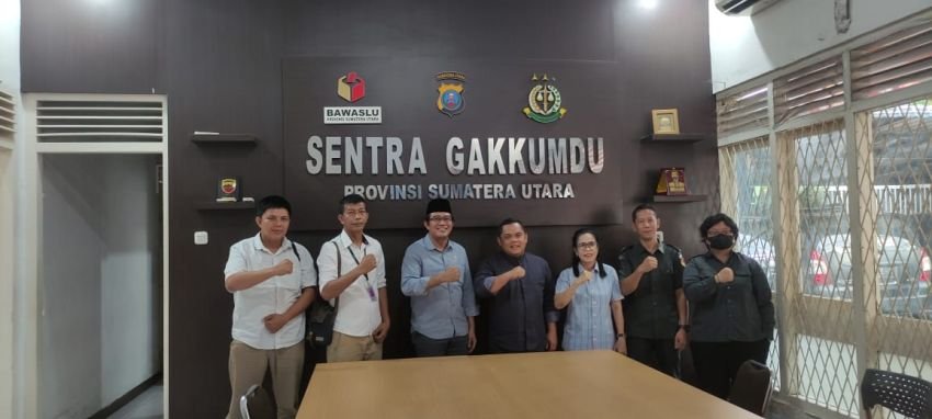 Pdt Penrad Siagian Serukan Masyarakat Gunakan Hak Pilih Secara Bijak di Pilkada Serentak