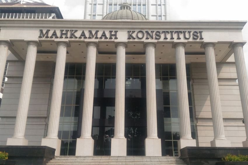 Putusan MK Soal Sanksi TNI-Polri di Pilkada Dikritik Anggota DPR