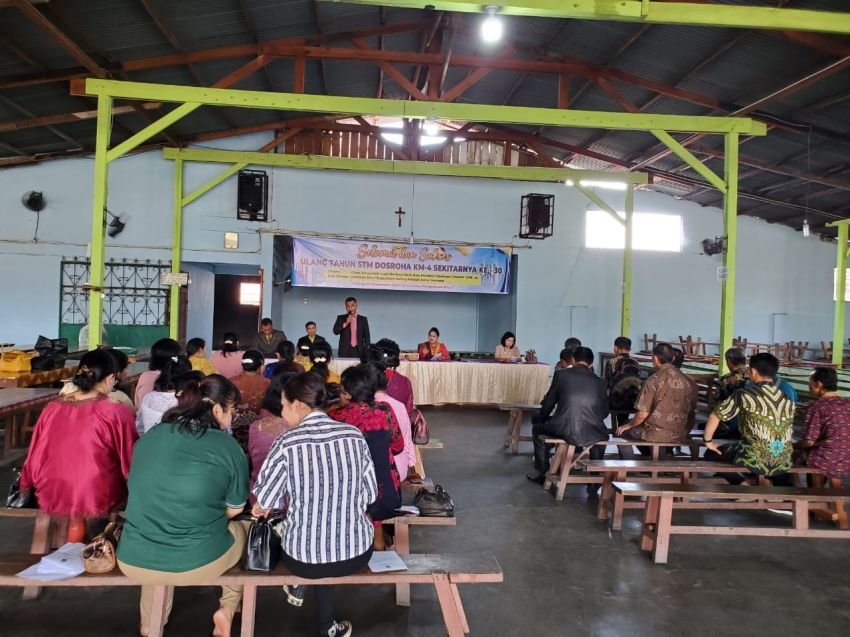 Perayaan HUT ke-30 STM Dos Roha KM 4 Meriah