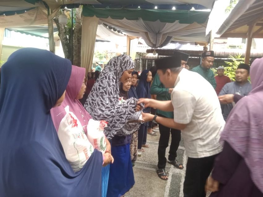 Anggota DPRD Sumut Dedi Iskandar Santuni Ratusan Yatim dan Dhuafa