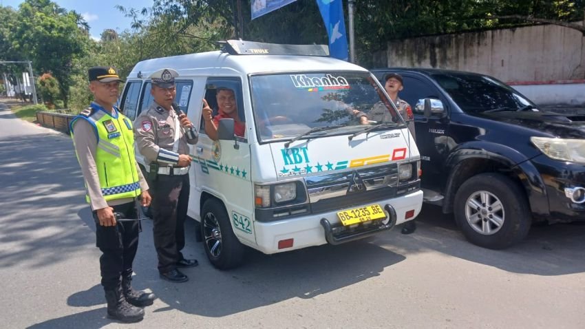 Sat Lantas Polres Pematangsiantar Sosialisasikan Operasi Ketupat Toba 2025