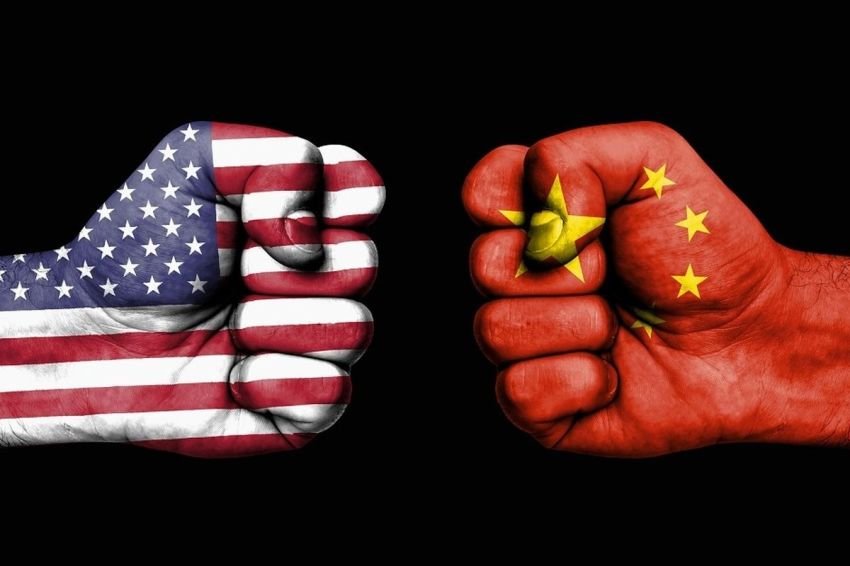 Perang Dagang Babak Baru, Trump Naikkan Tarif Impor China Hingga 245 Persen