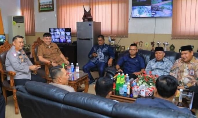 Kapolres Labuhanbatu Datangi Kantor Bupati Labura