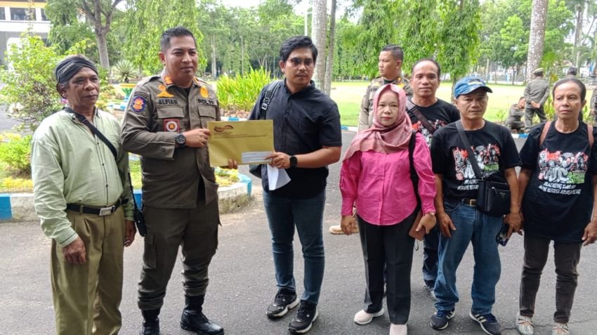 Warga Datangi Kantor Bupati Deliserdang, Sebut Lahan Mereka Diserobot