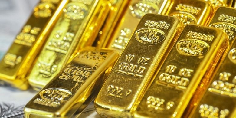 Harga Emas Makin Ambruk, Jauhi Rp 2 Juta/Gram