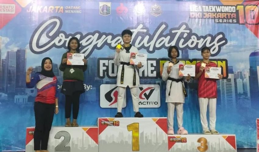 2 Atlet Taekwondo RTA Torehkan Prestasi di Liga Taekwondo DKI Jakarta Series 10