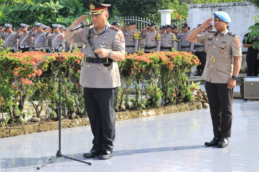 Kapolres Labuhanbatu Ziarah di TMP Rantauprapat