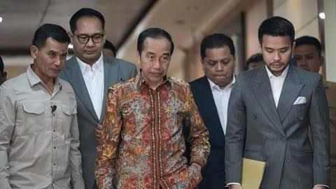 Polda Metro Periksa Ajudan Jokowi Terkait Laporan Tudingan Ijazah Palsu