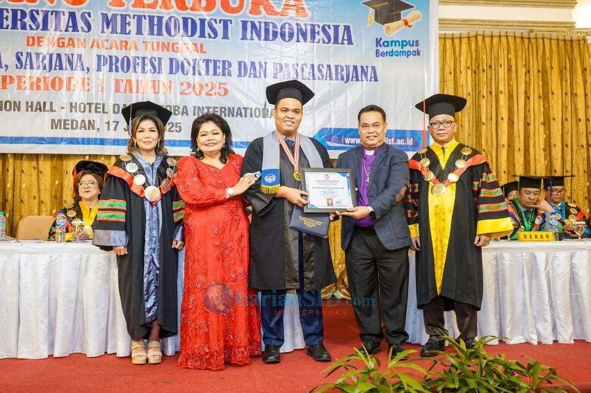 Lepas 614 Alumni, Dr Humuntal Rumapea : Jadilah Lebih Kreatif dan Inovatif