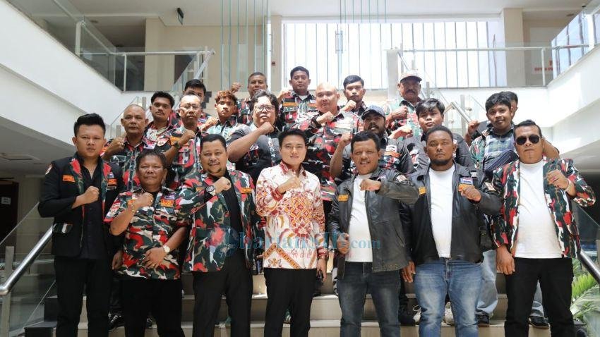 Wakil Ketua DPRD SU Terima Audensi Pengurus Ormas Mada Laskar Merah Putih Sumut