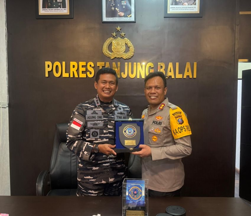 Kapolres dan Danlanal TBA Bersinergi Wujudkan Keamanan dan Ketertiban di Tanjungbalai