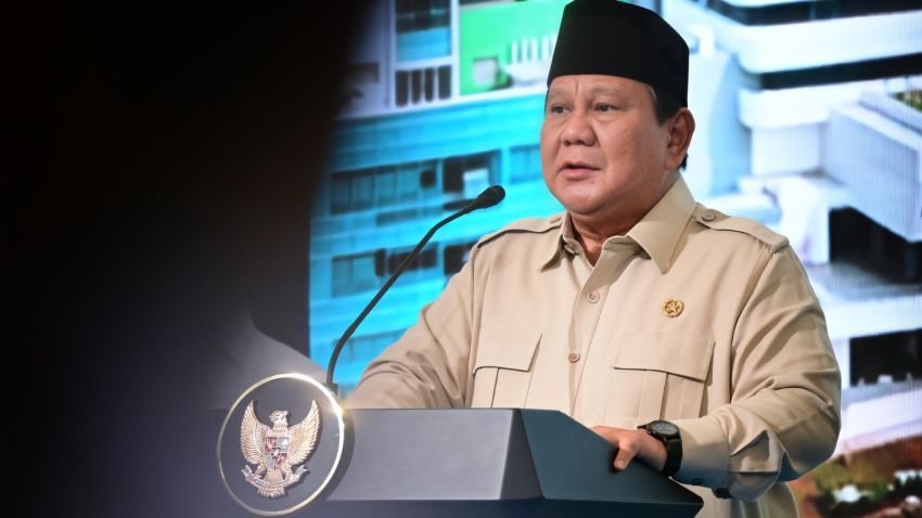 Prabowo Naikkan Gaji ASN hingga TNI-Polri