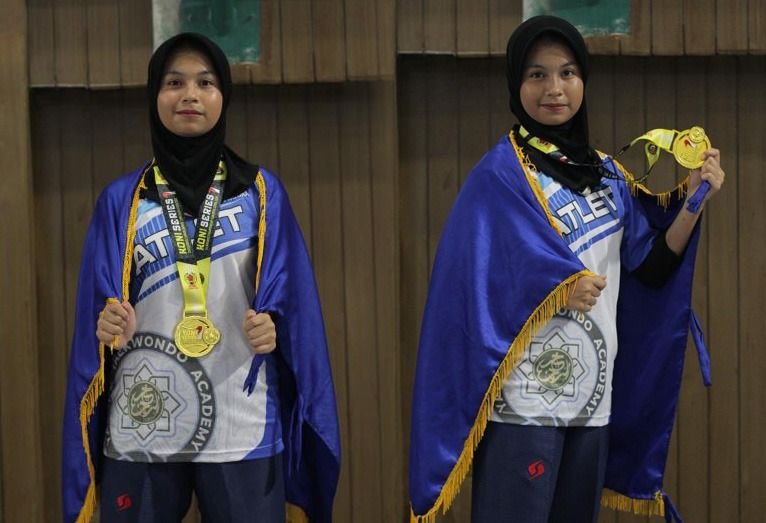 Debut Manis Syarira, Raih Emas Taekwondo