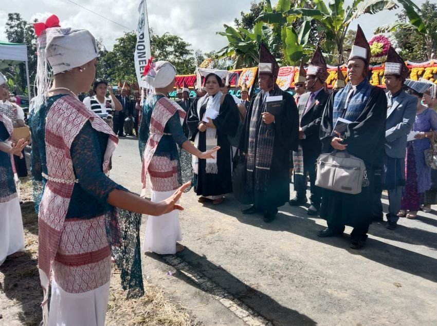 Ribuan Jemaat Rayakan Pesta Olob-olob GKPS Resort Sondiraya
