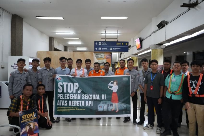 KAI Sumut Gandeng Komunitas Divre 1 Railfans Gelar Sosialisasi Keselamatan di Perlintasan Sebidang dan Anti Pelecehan Seksual