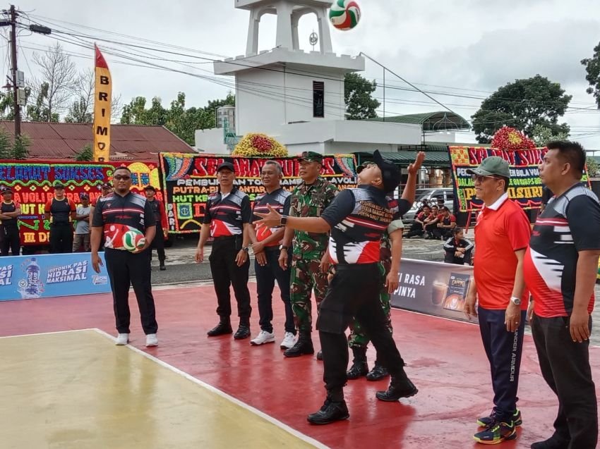 Sambut HUT Ke-80 Korps Brimob Polri, 24 Tim Pelajar se-Pematangsiantar dan Simalungun Ikuti Turnamen Bola Voli