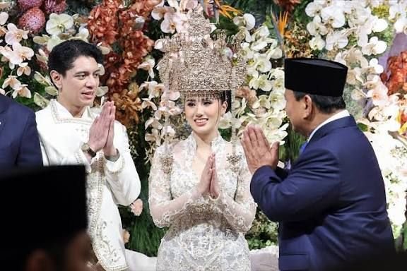 Fantastis! Putri Erick Thohir-Moshe Panjaitan Menikah, Maskawin 572 Gram Emas Disaksikan Prabowo-Jokowi