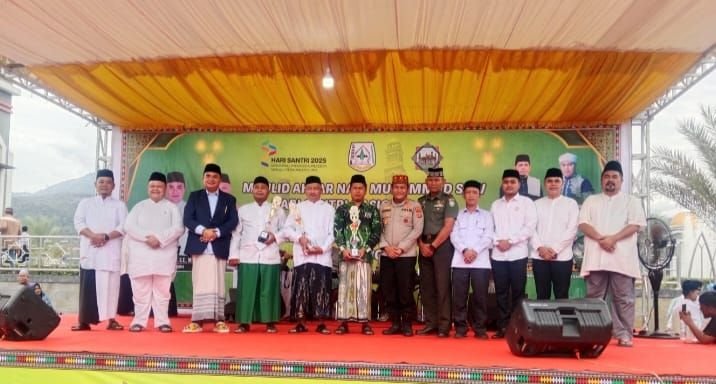 Ribuan Santri Padati Maulid Akbar dan Hari Santri Nasional ke-10 di Kutacane