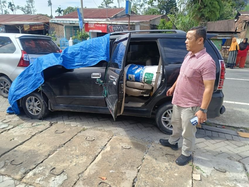 Mobil Pencuri Jahe Kecelakaan Lalu Lintas di Simalungun