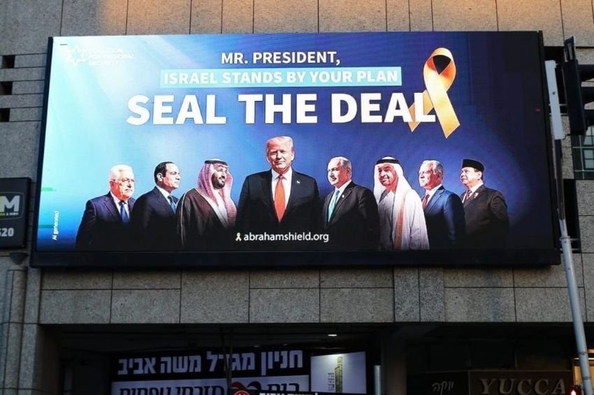 Kemlu RI Buka Suara soal Viral Foto Prabowo di Baliho Israel