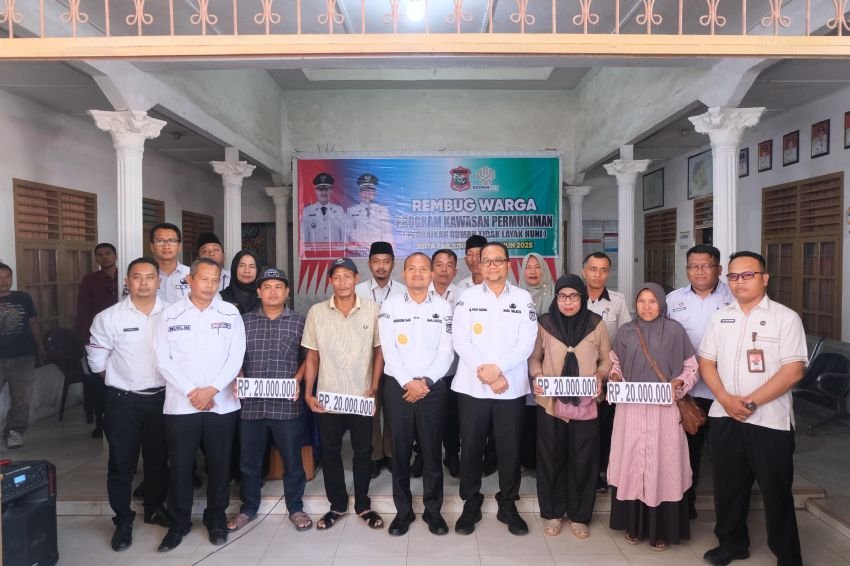 50 Warga Terima Bantuan Bedah Rumah di Tanjungbalai